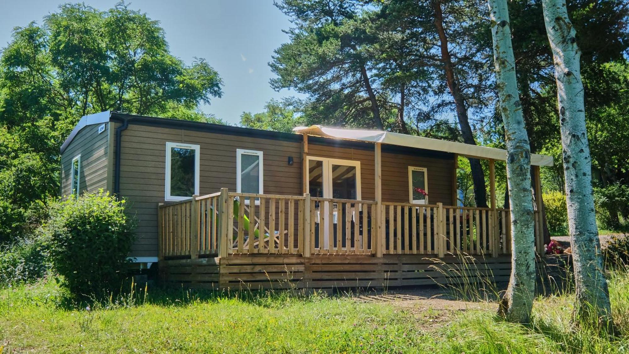 Camping Le Couriou Recoubeau-Jansac Kültér fotó