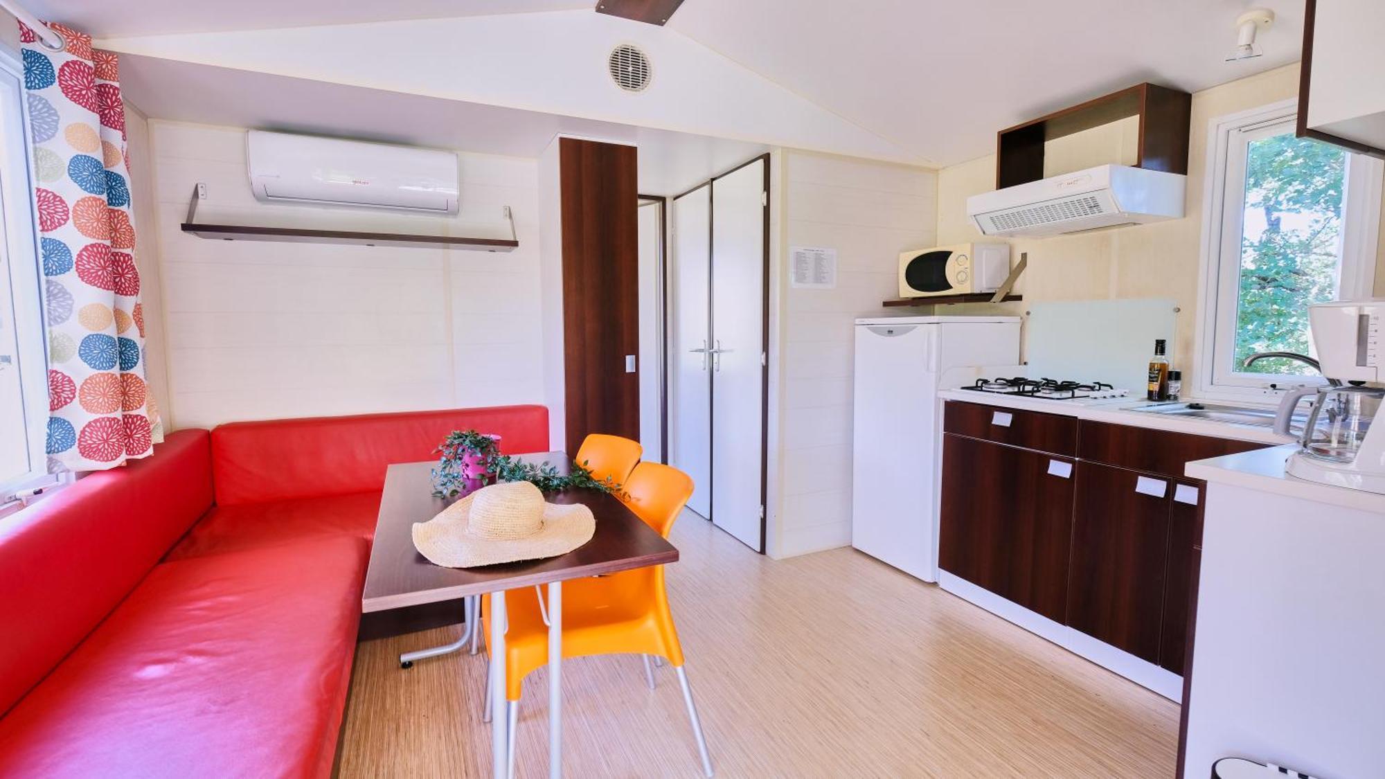 Camping Le Couriou Recoubeau-Jansac Kültér fotó