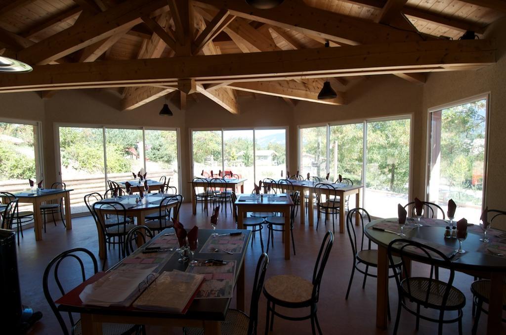 Camping Le Couriou Recoubeau-Jansac Kültér fotó